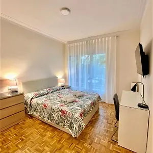 https://villarroel-habitaciones.catalonia-hotels.com