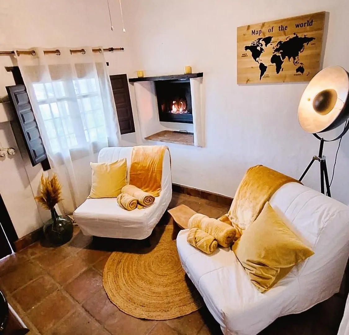 Bed & Breakfast Finca Los Burros Totalan